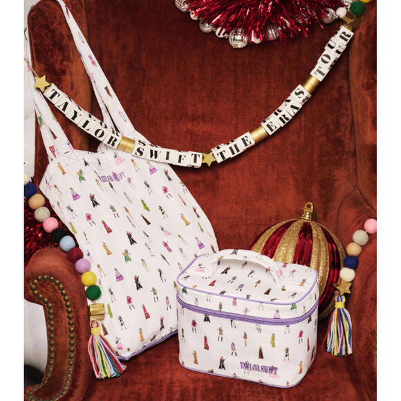 Taylor Swift The Eras Tour Garland - Picture 4 of 4